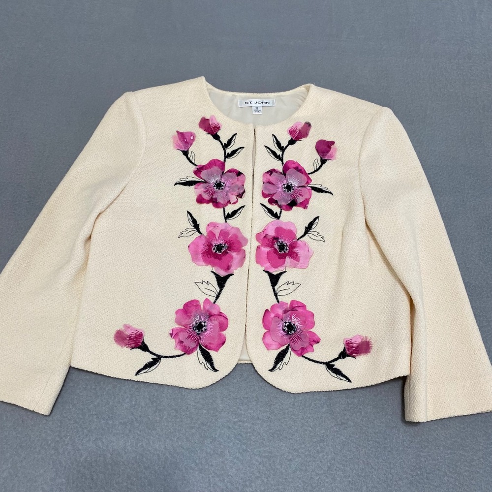 St. John Collection Ivory Knit Floral Applique Open Front Jacket Size 2 SP08